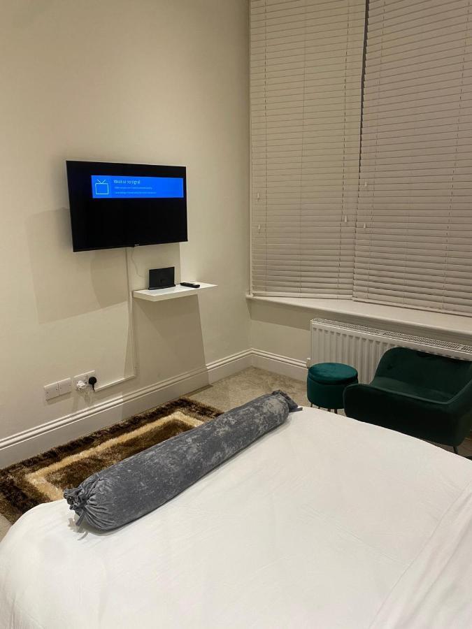 לונדון I&J Suites מראה חיצוני תמונה